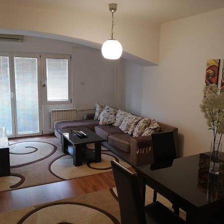 Hello Apartment Σκόπια Εξωτερικό φωτογραφία