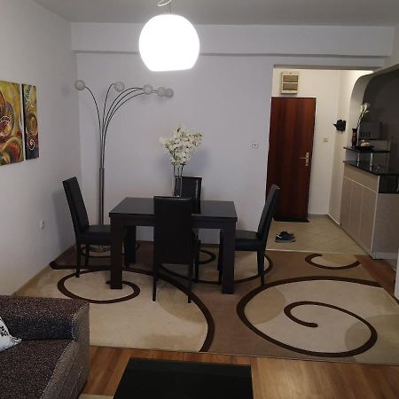 Hello Apartment Σκόπια Εξωτερικό φωτογραφία