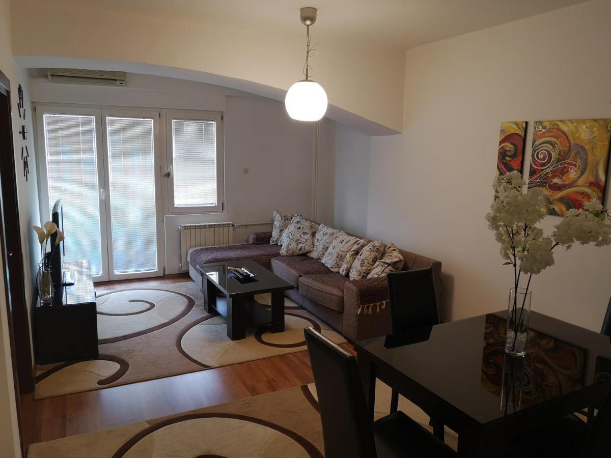 Hello Apartment Σκόπια Εξωτερικό φωτογραφία